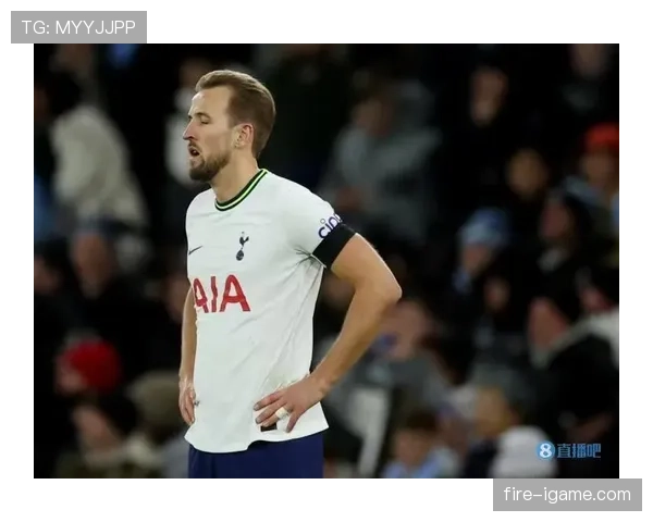 莱万与伊布：中锋终结效率及战术适配性对比